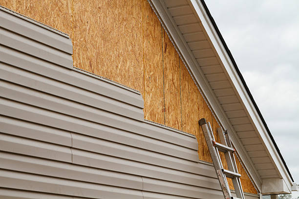24/7 Emergency Vinyl Siding experts in Akron, OH
